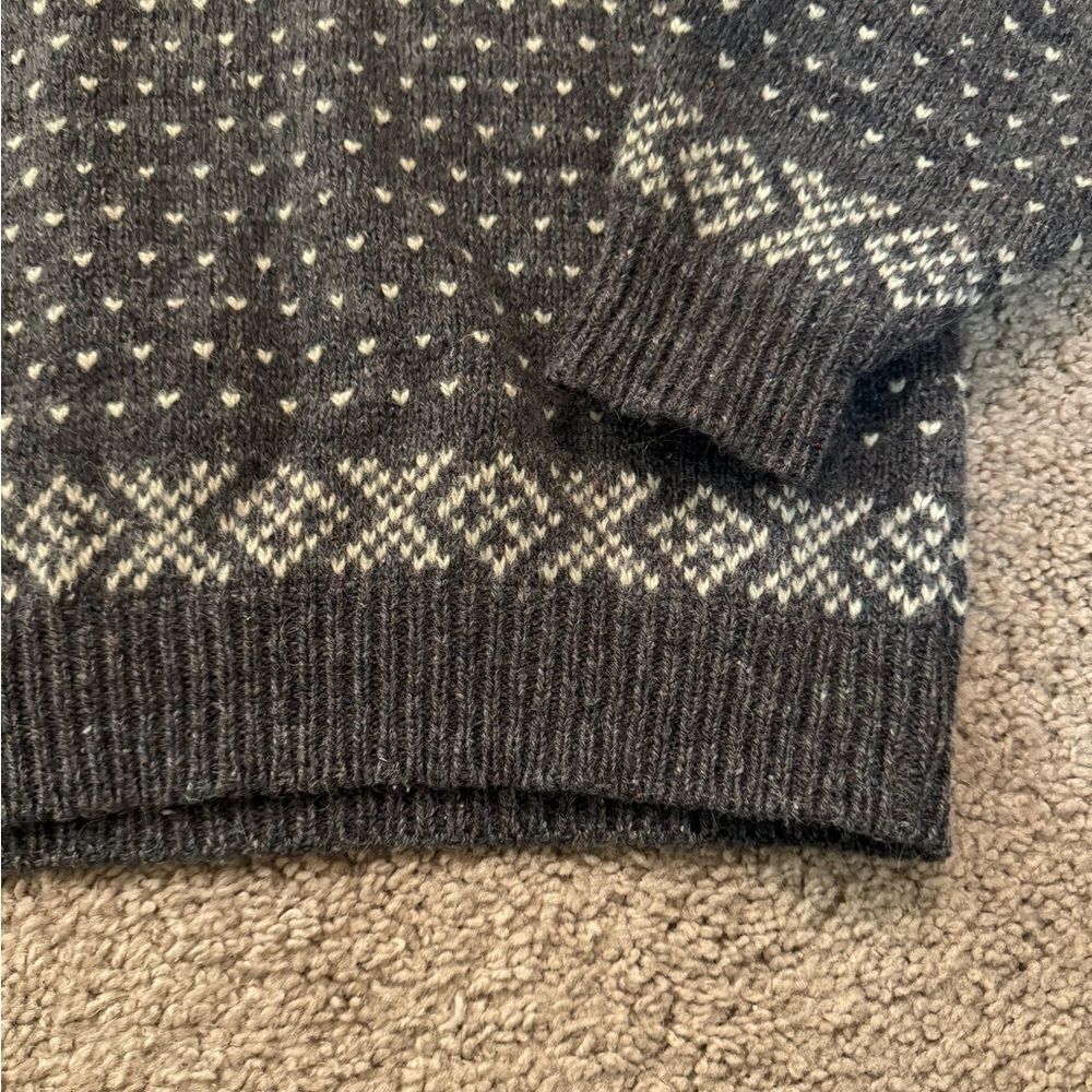 Vintage Women’s Eddie Bauer Wool Knit Sweater | Medium | Grey & Cream - Picture 5 of 8